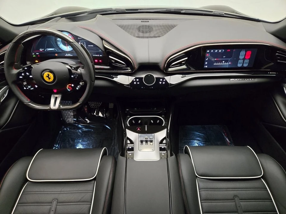 2025 Ferrari Purosangue - Image 20 of 31