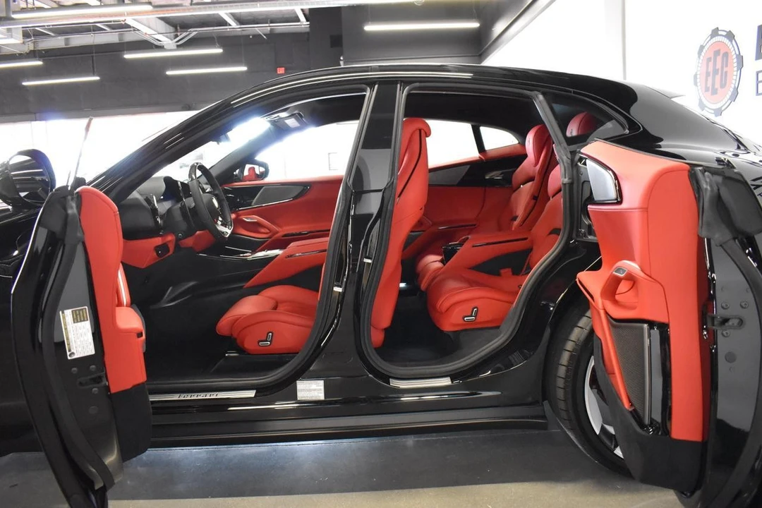 2025 Ferrari Purosangue - Image 12 of 21