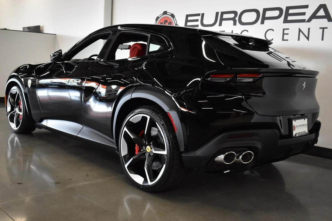 2025 Ferrari Purosangue - Image 9 of 21