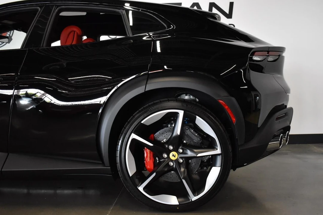 2025 Ferrari Purosangue - Image 5 of 21