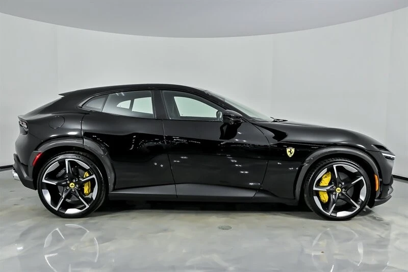 2025 Ferrari Purosangue - Image 15 of 21