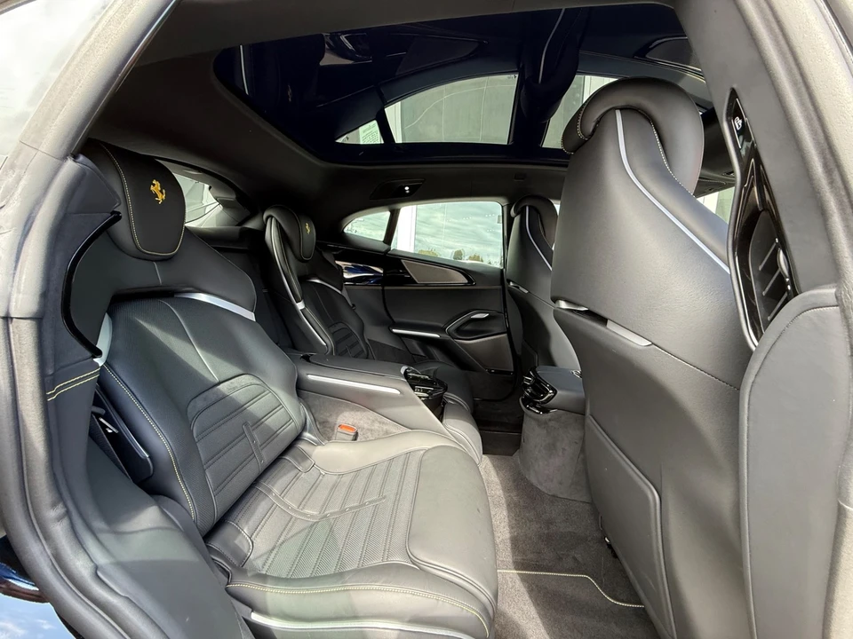 2025 Ferrari Purosangue - Image 9 of 31