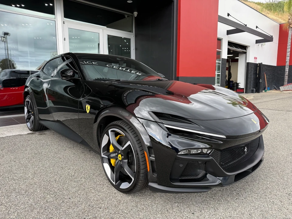 2025 Ferrari Purosangue - Image 22 of 31
