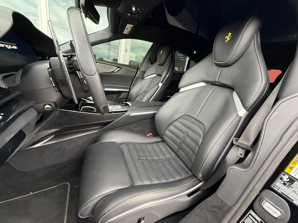 2025 Ferrari Purosangue - Image 28 of 31