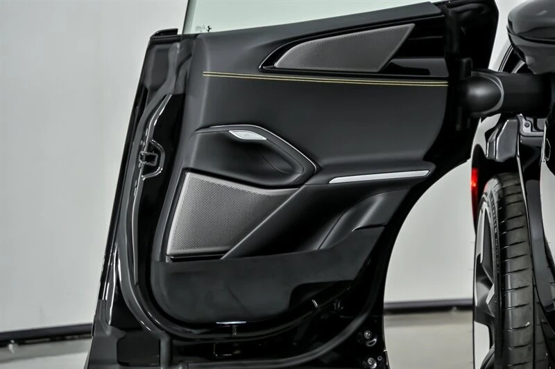 2025 Ferrari Purosangue - Image 18 of 21