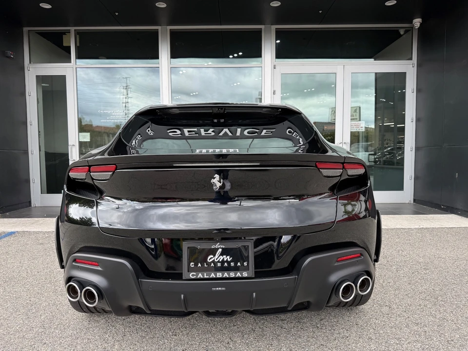 2025 Ferrari Purosangue - Image 24 of 31