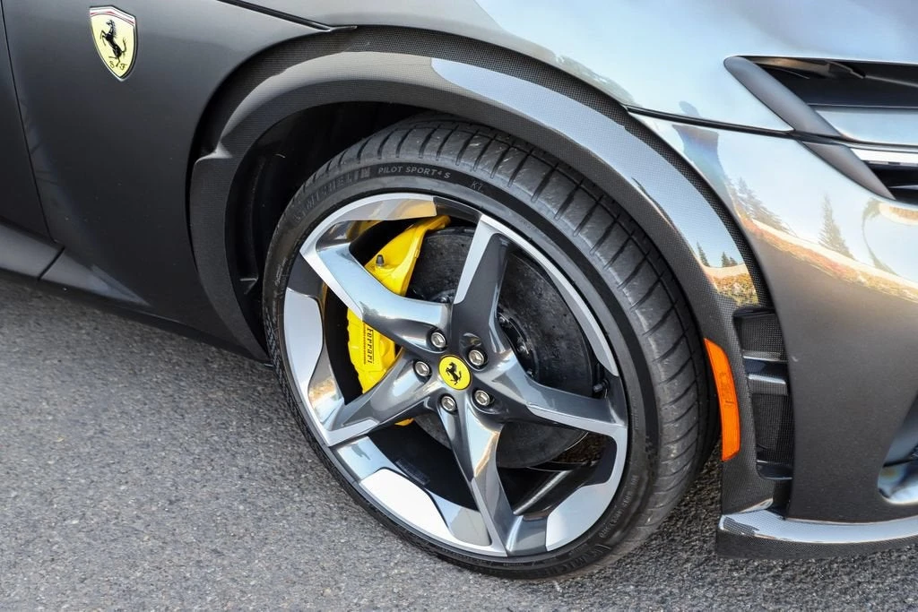2025 Ferrari Purosangue - Image 26 of 31