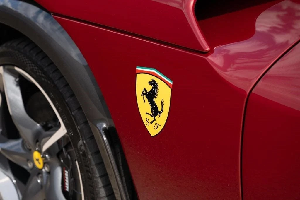 2025 Ferrari Purosangue - Image 19 of 31