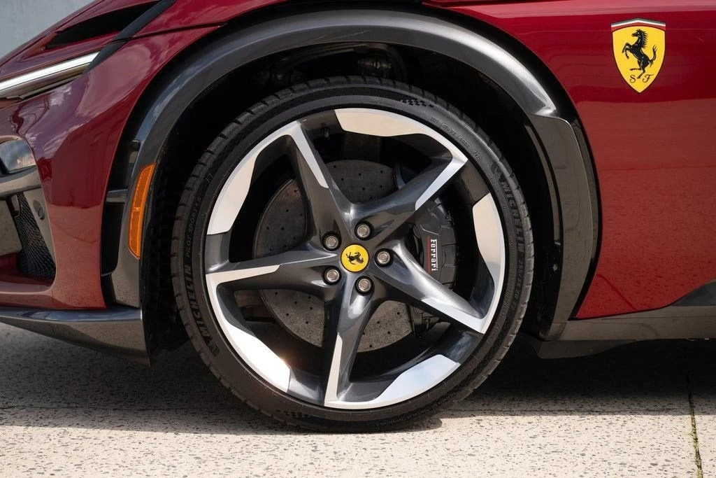 2025 Ferrari Purosangue - Image 18 of 31