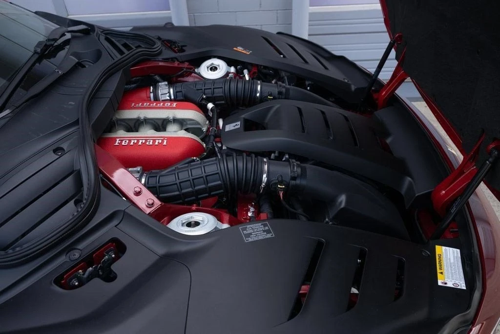 2025 Ferrari Purosangue - Image 13 of 31