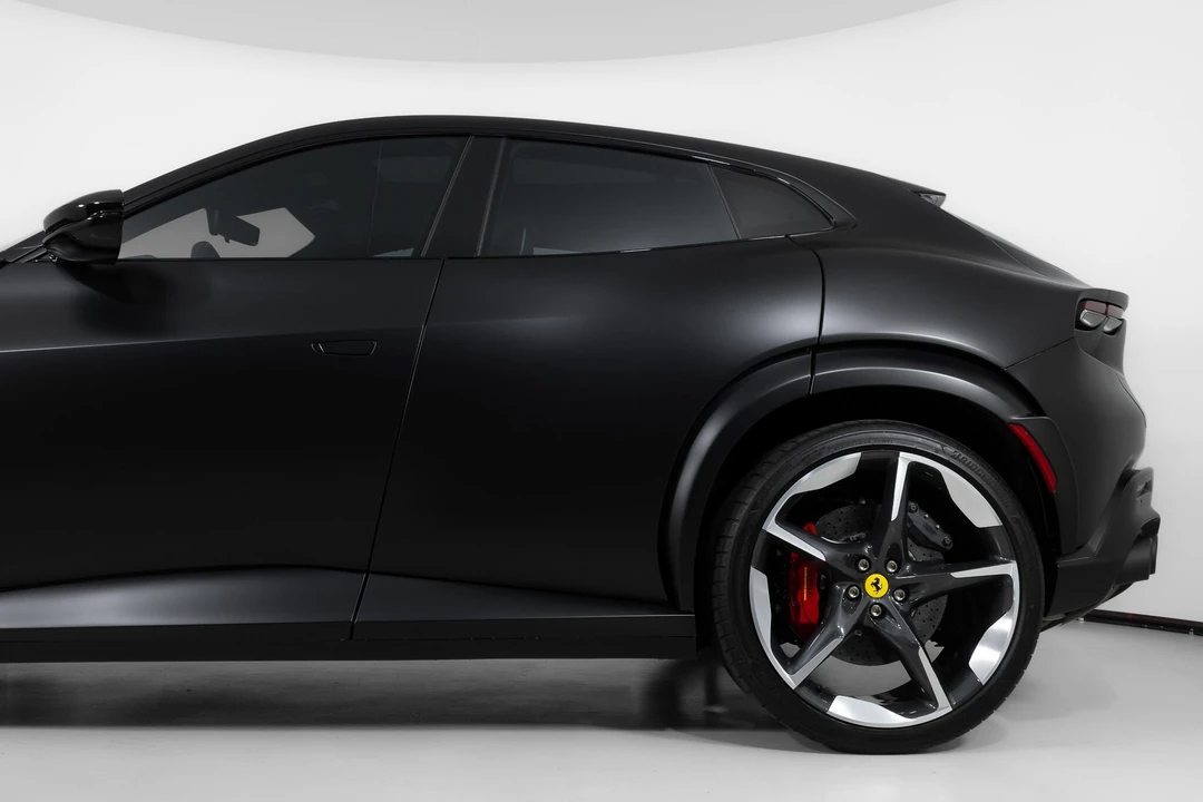 2025 Ferrari Purosangue - Image 16 of 31