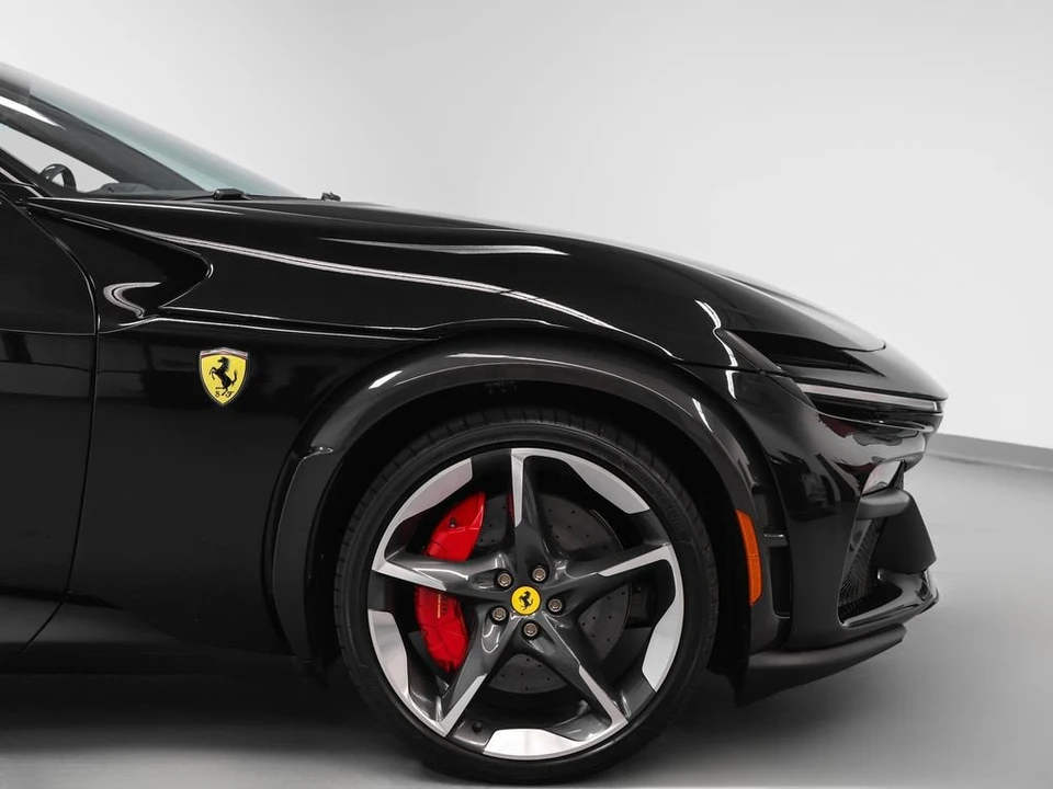 2025 Ferrari Purosangue - Image 7 of 31
