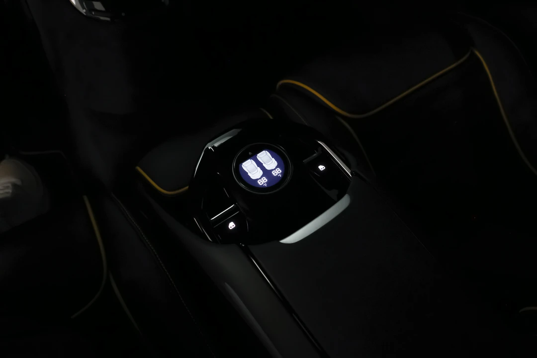 2025 Ferrari Purosangue - Image 27 of 31