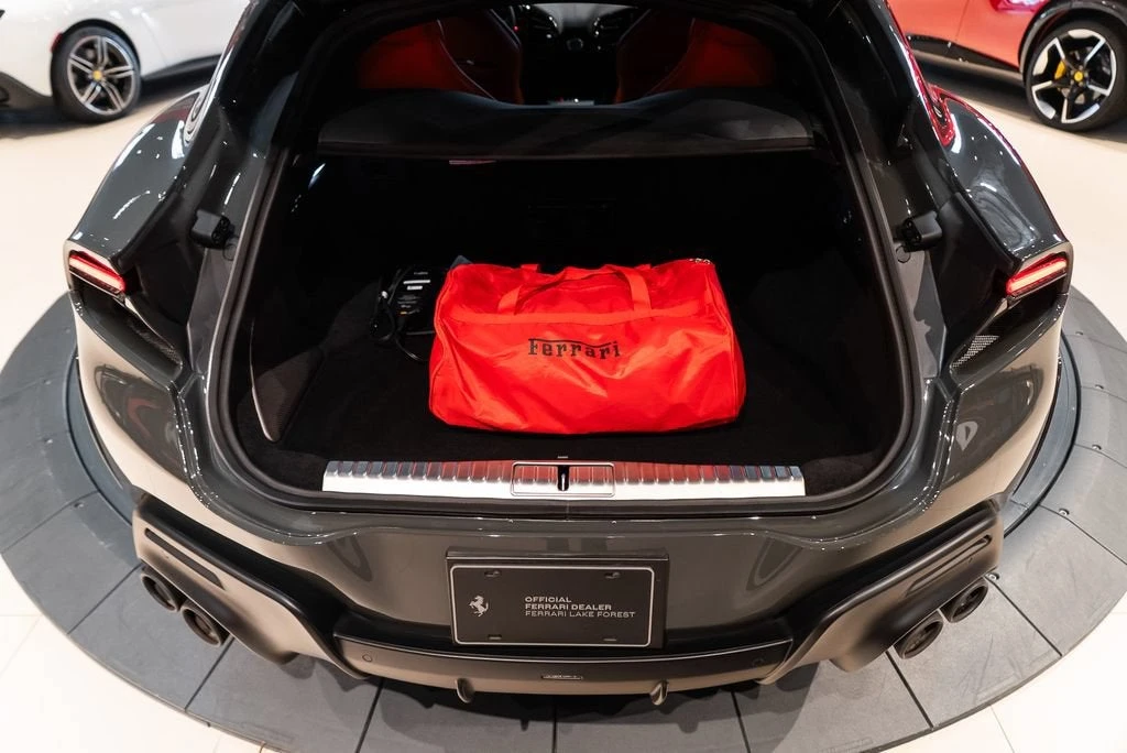 2025 Ferrari Purosangue - Image 22 of 31