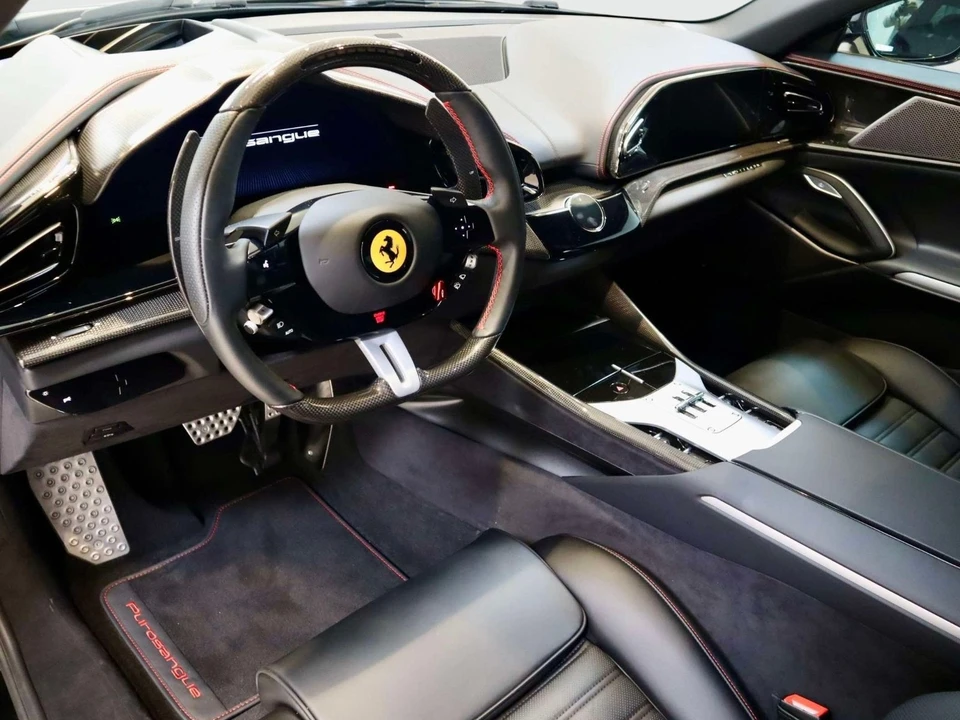 2025 Ferrari Purosangue - Image 27 of 31