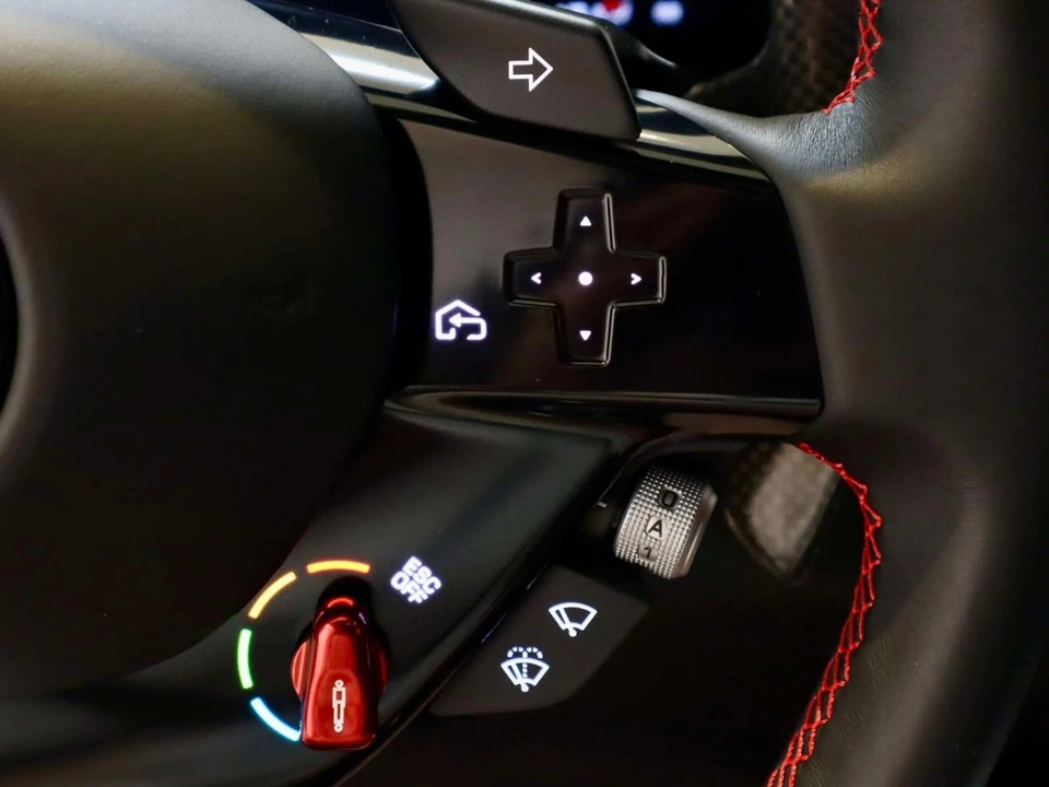 2025 Ferrari Purosangue - Image 31 of 31