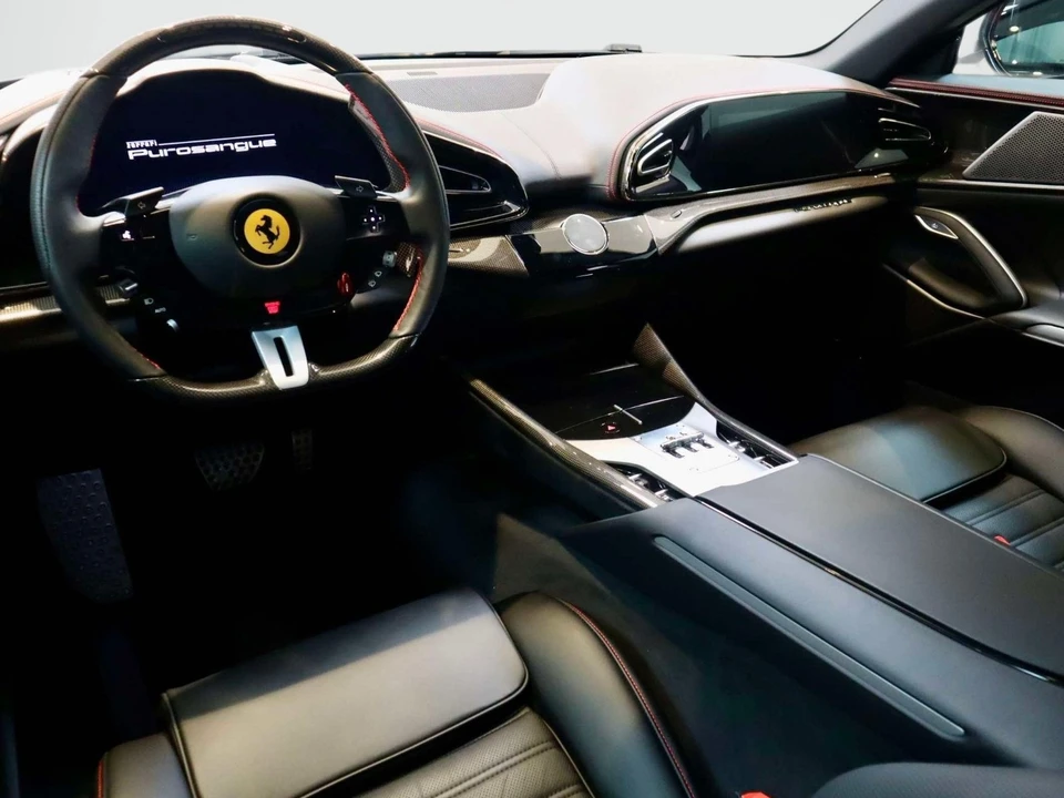 2025 Ferrari Purosangue - Image 23 of 31