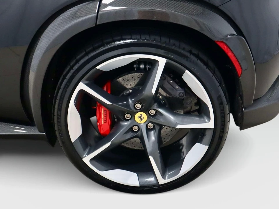 2025 Ferrari Purosangue - Image 9 of 31