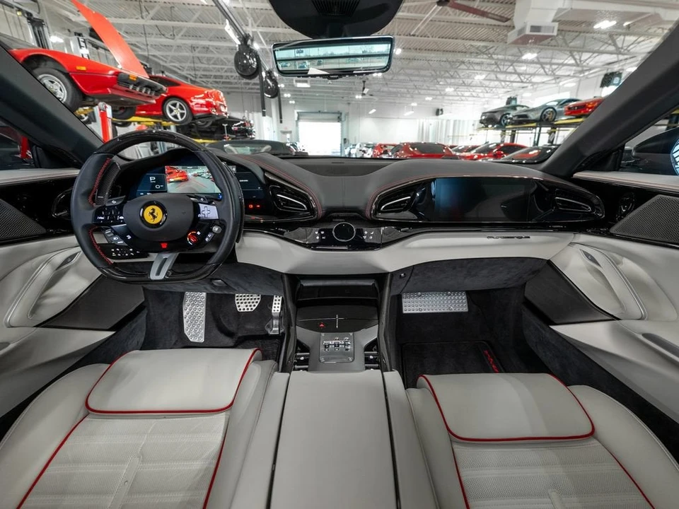 2025 Ferrari Purosangue - Image 21 of 31