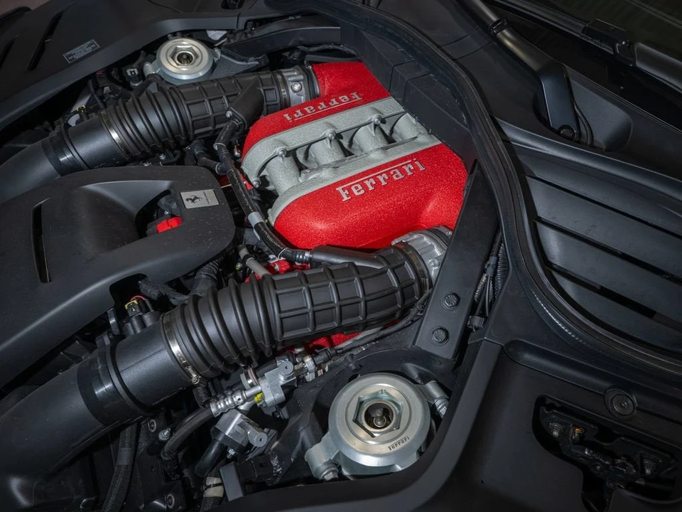 2025 Ferrari Purosangue - Image 30 of 31
