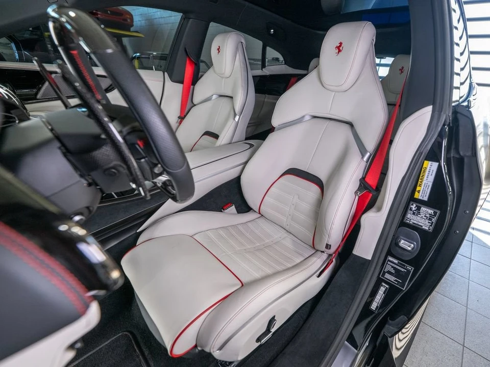 2025 Ferrari Purosangue - Image 11 of 31