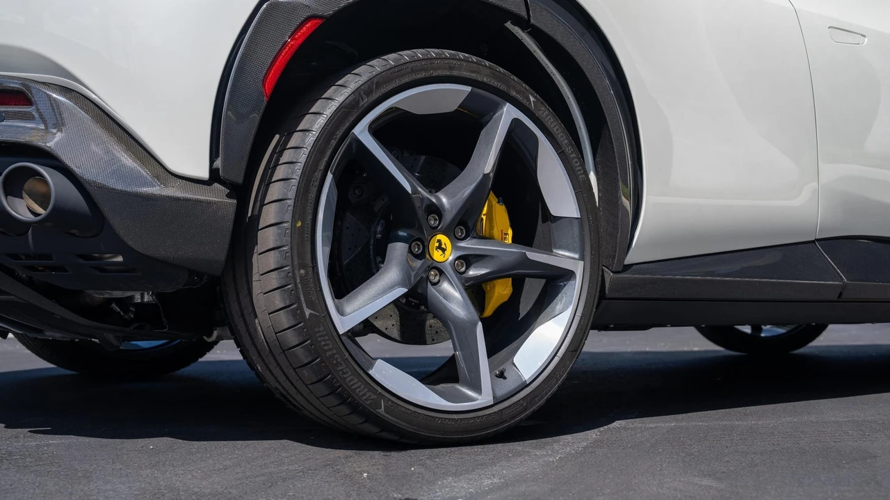 2025 Ferrari Purosangue - Image 30 of 31