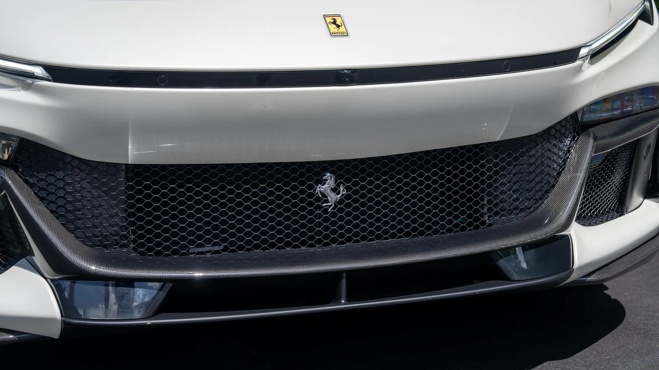 2025 Ferrari Purosangue - Image 15 of 31