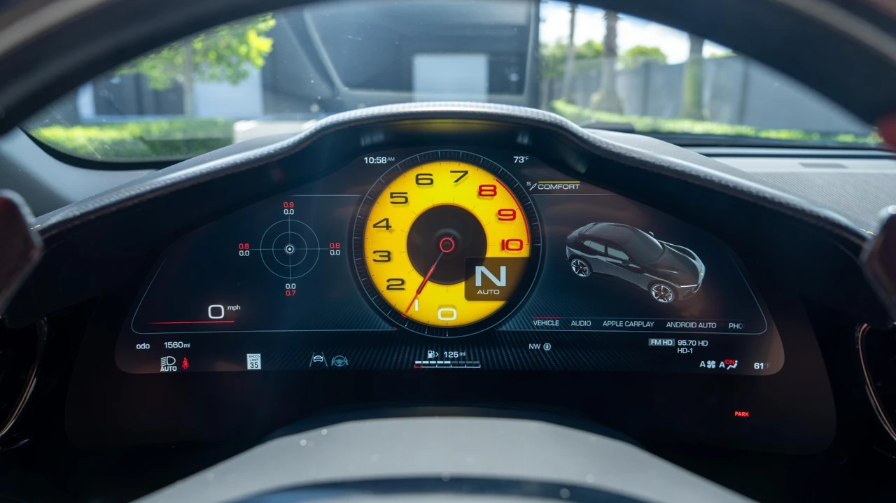 2025 Ferrari Purosangue - Image 5 of 31