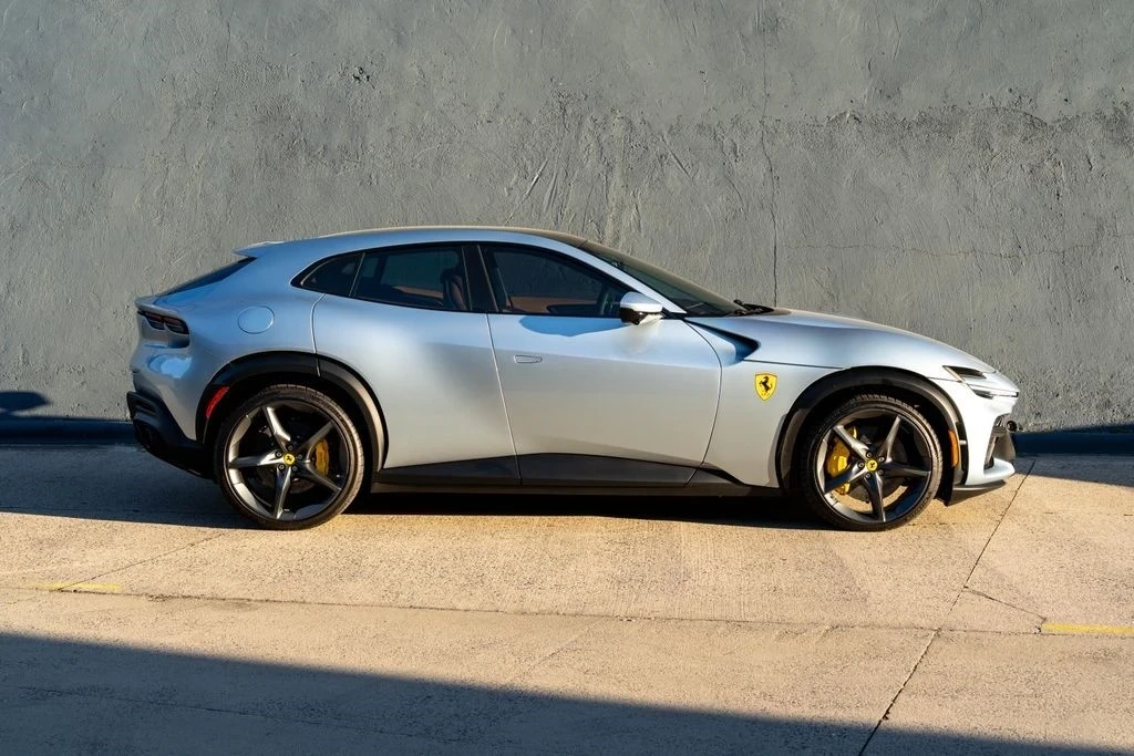 2025 Ferrari Purosangue - Image 9 of 21