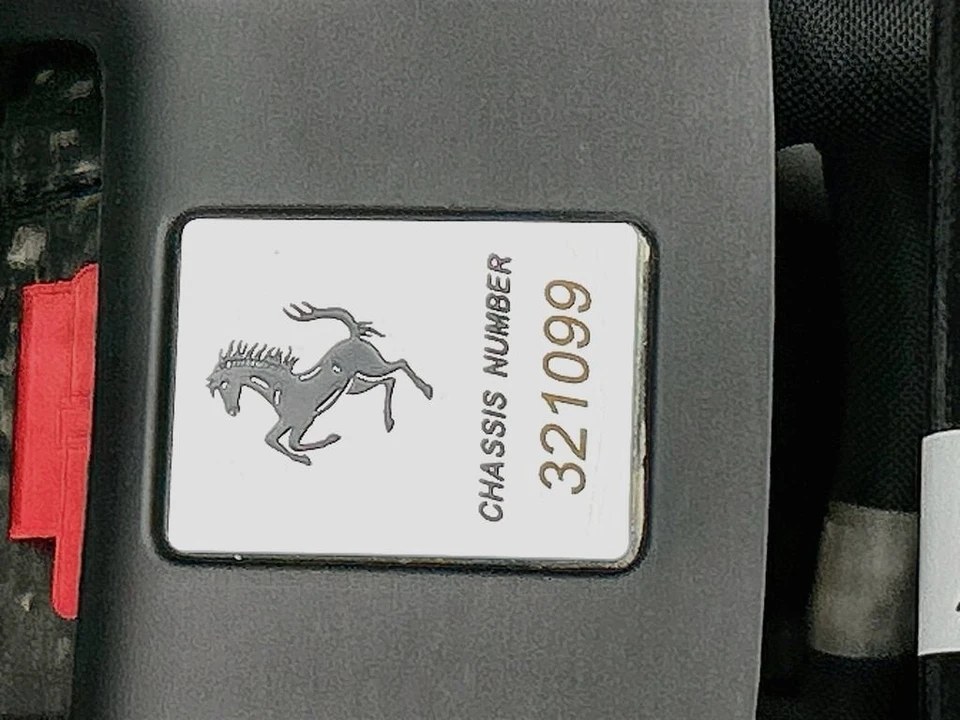 2025 Ferrari Purosangue - Image 28 of 31