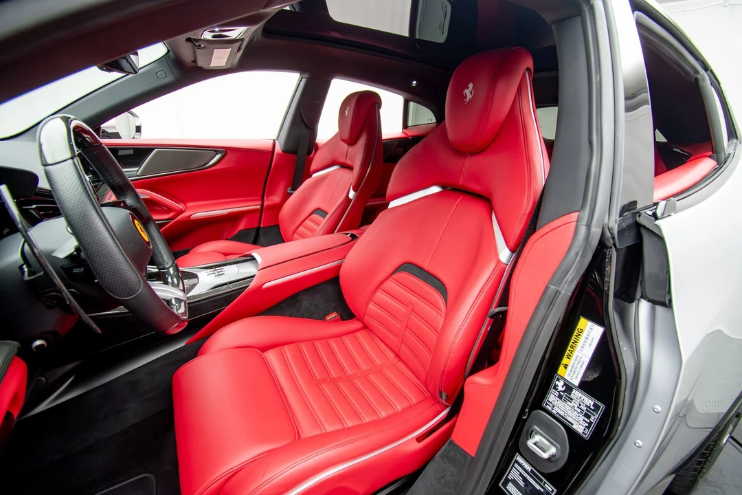 2025 Ferrari Purosangue - Image 11 of 31