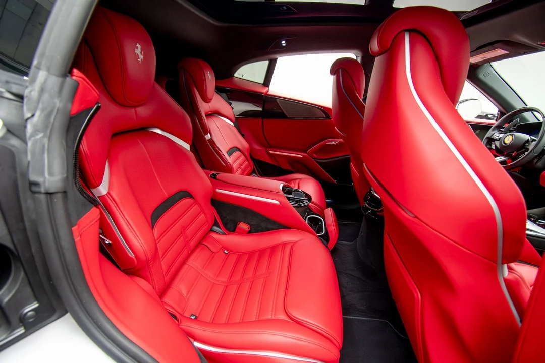 2025 Ferrari Purosangue - Image 30 of 31