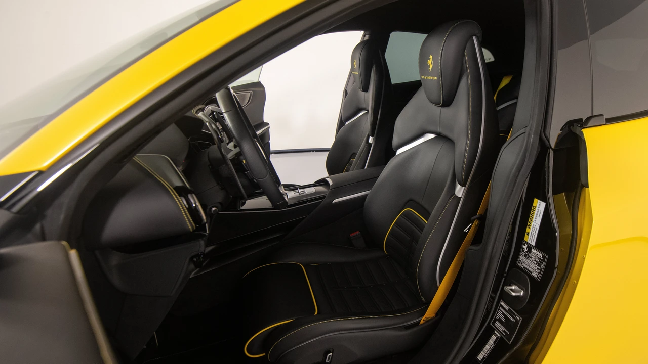 2025 Ferrari Purosangue - Image 19 of 31