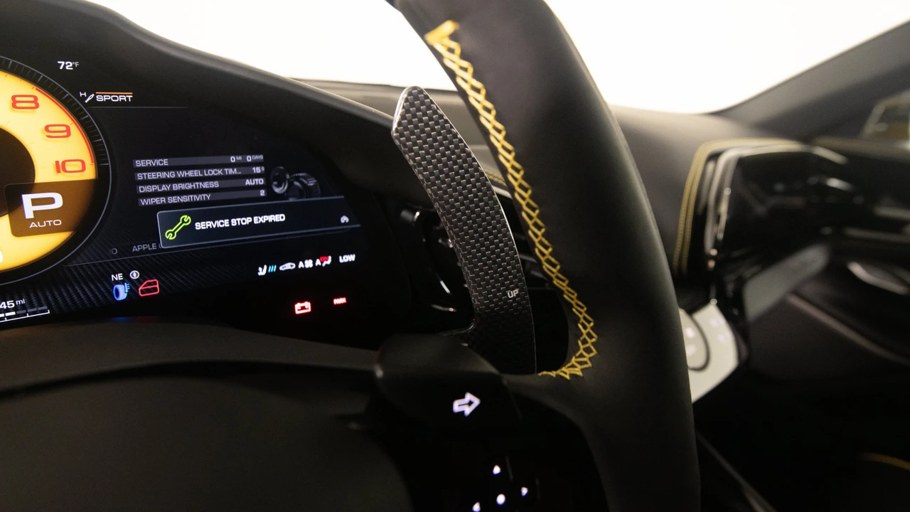 2025 Ferrari Purosangue - Image 22 of 31