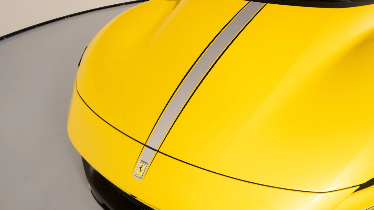 2025 Ferrari Purosangue - Image 12 of 31