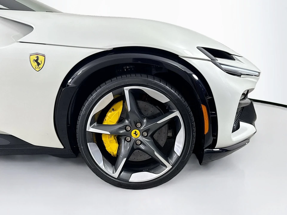 2025 Ferrari Purosangue - Image 27 of 30