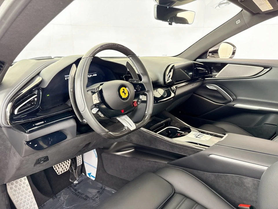 2025 Ferrari Purosangue - Image 19 of 30