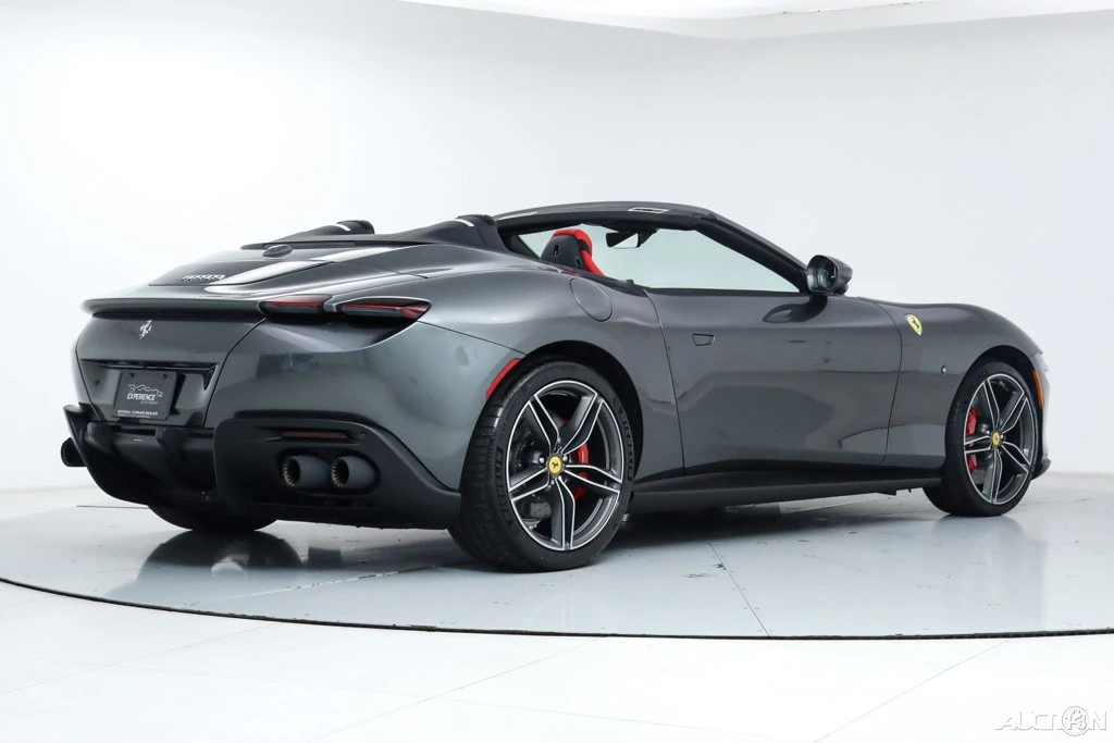 2025 Ferrari Roma Spider - Image 3 of 21