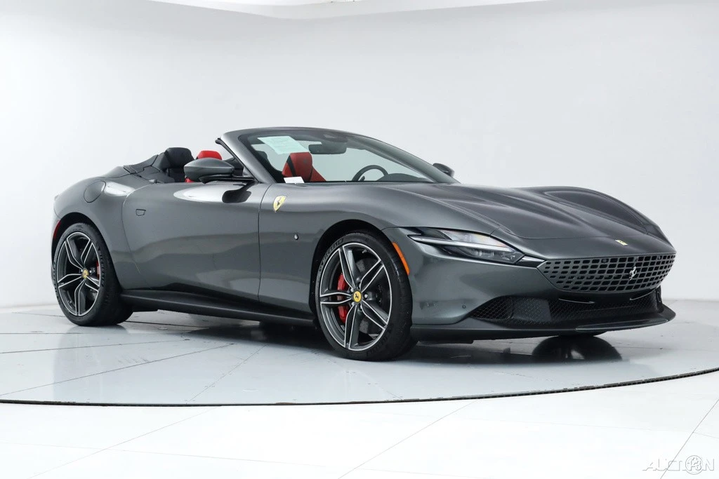 2025 Ferrari Roma Spider - Image 12 of 21