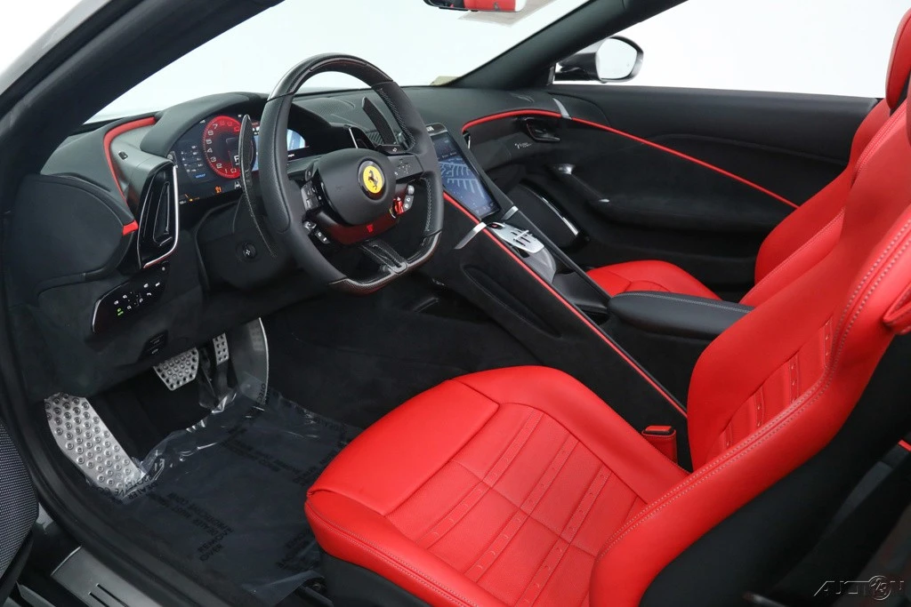 2025 Ferrari Roma Spider - Image 2 of 21