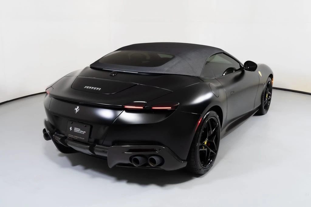 2025 Ferrari Roma Spider - Image 19 of 21