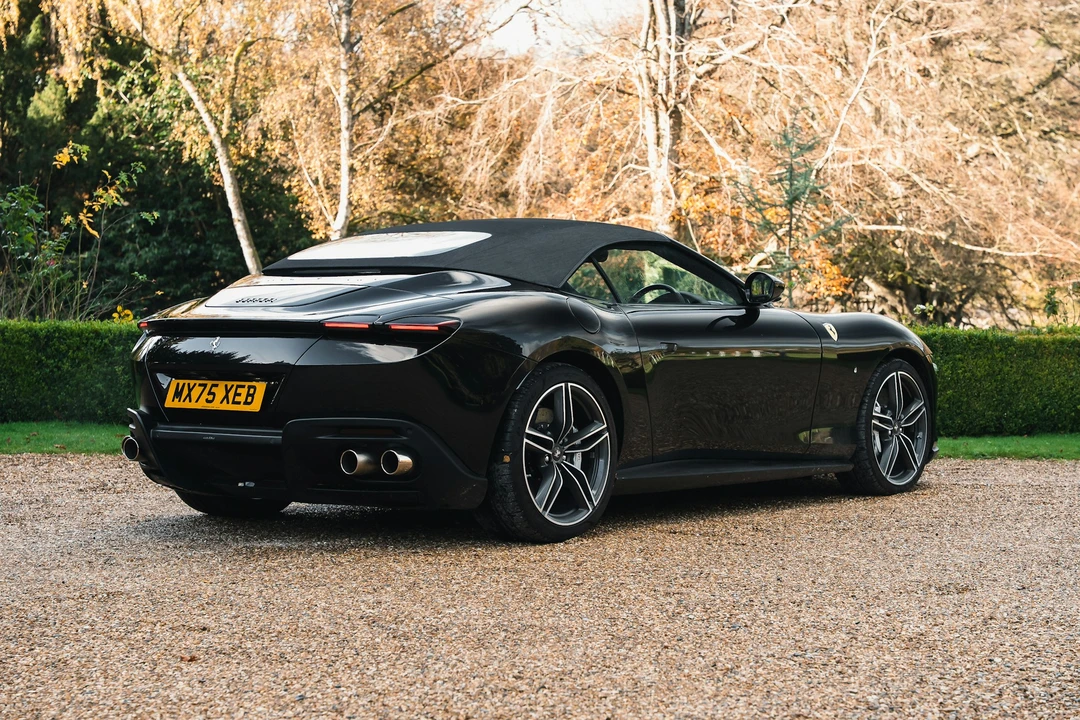 2025 Ferrari Roma Spider - Image 13 of 21