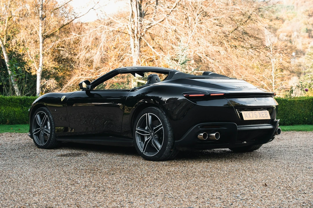 2025 Ferrari Roma Spider - Image 15 of 21