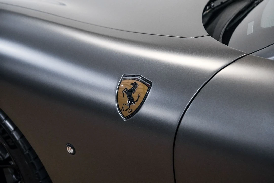 2025 Ferrari Roma Spider - Image 11 of 12