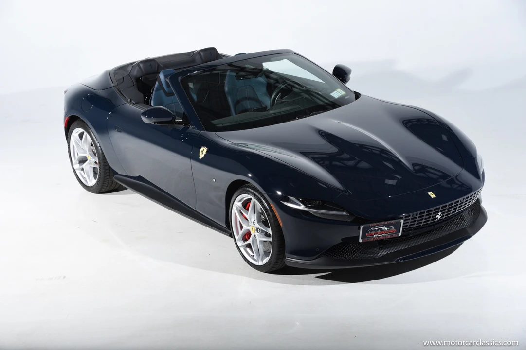 2025 Ferrari Roma Spider - Image 9 of 31