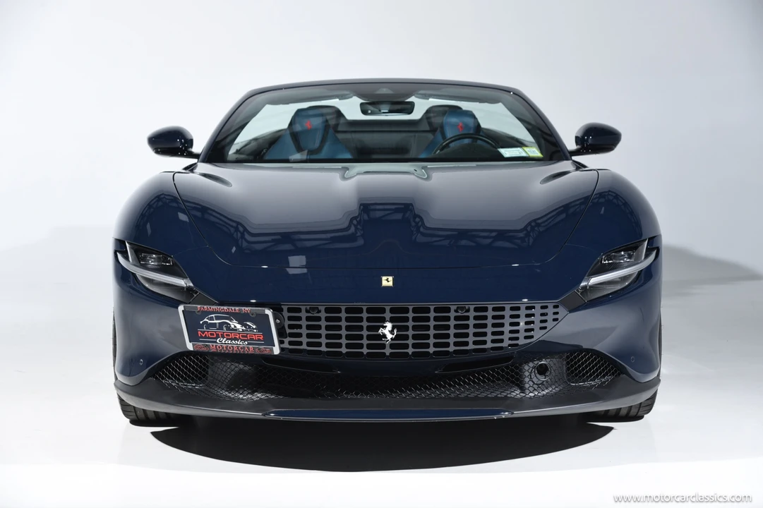 2025 Ferrari Roma Spider - Image 2 of 31