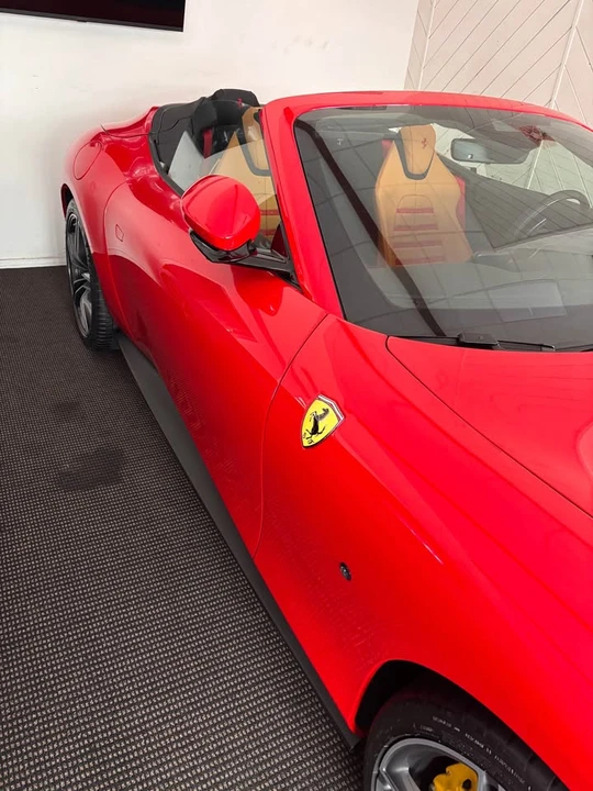 2025 Ferrari Roma Spider - Image 2 of 6