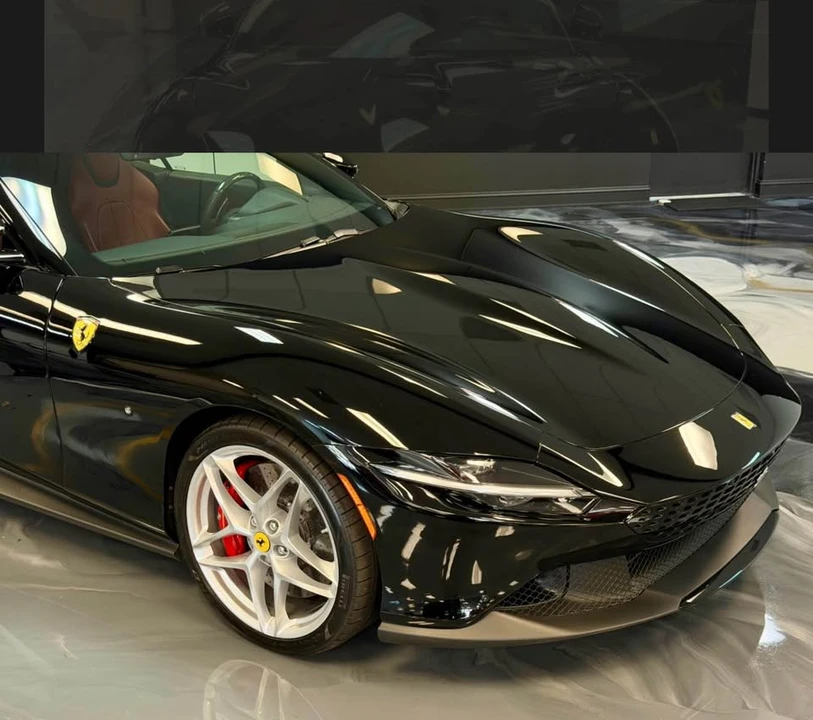 2025 Ferrari Roma Spider - Image 2 of 11