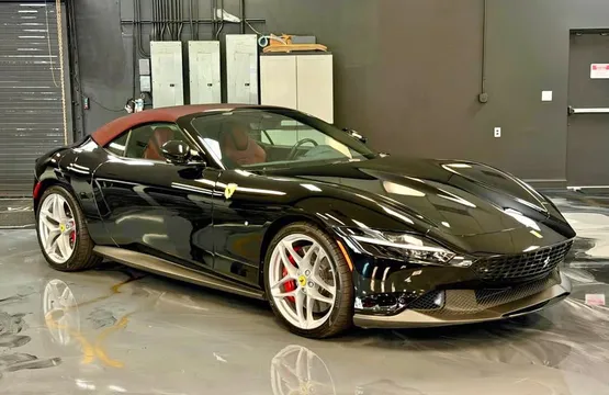 2025 Ferrari Roma Spider