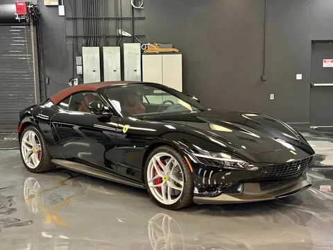 2025 Ferrari Roma Spider